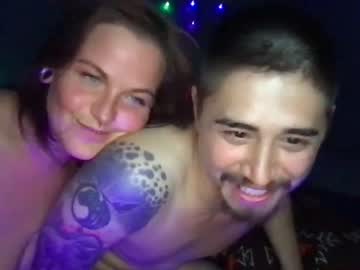 couple Live Sex Cams with seanandhannah