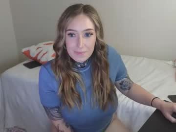 girl Live Sex Cams with sweetmoonjuice