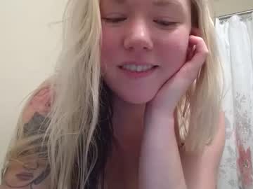 girl Live Sex Cams with inkedmaskedgirl