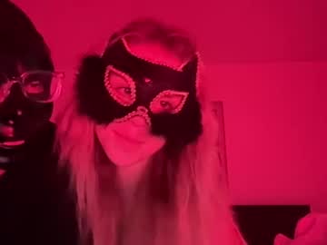 couple Live Sex Cams with xoblondebaddie