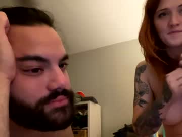 couple Live Sex Cams with peachesandcream222