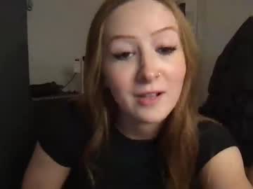 girl Live Sex Cams with gingerxbabe
