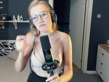 girl Live Sex Cams with mind_of_heart