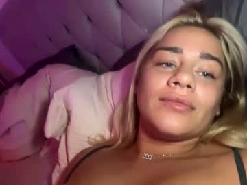 couple Live Sex Cams with buttonsssss