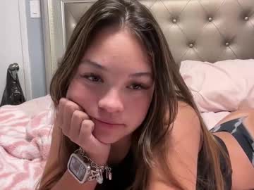 girl Live Sex Cams with sophialynnxx