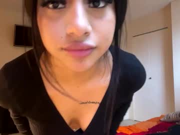 girl Live Sex Cams with babyynaughty