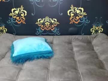 couple Live Sex Cams with skinnyx_cute18