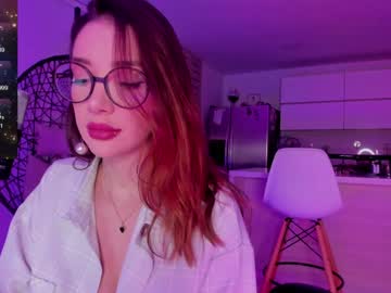 girl Live Sex Cams with thecosmicgirl