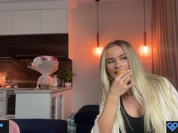 couple Live Sex Cams with julia_rle