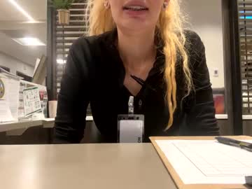 girl Live Sex Cams with mystical_mystery