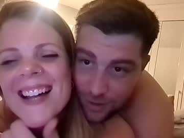 couple Live Sex Cams with nudgemanalice69