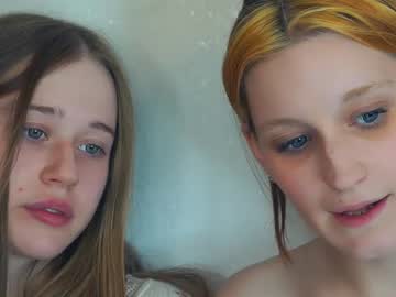 couple Live Sex Cams with synnefarmer