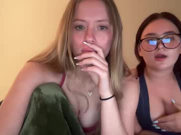 girl Live Sex Cams with kittyscarlett18