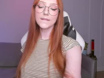 girl Live Sex Cams with lil_pumpkinpie