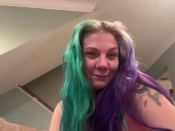 couple Live Sex Cams with mermaidfantaies