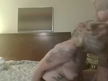 couple Live Sex Cams with uraddicktid2rcum