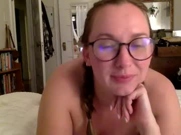 girl Live Sex Cams with sluttysweetpea