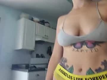 girl Live Sex Cams with littlemissbuttbutt