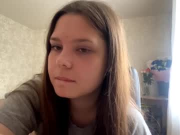 girl Live Sex Cams with kitty_shy89