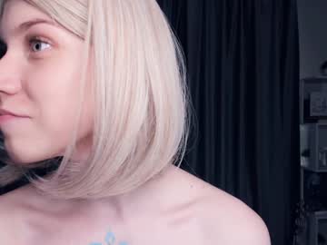 girl Live Sex Cams with shiny_cute